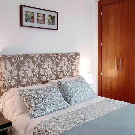 Selecta Elegante Apartamento Con Patio En Centro Historico Севилья Экстерьер фото